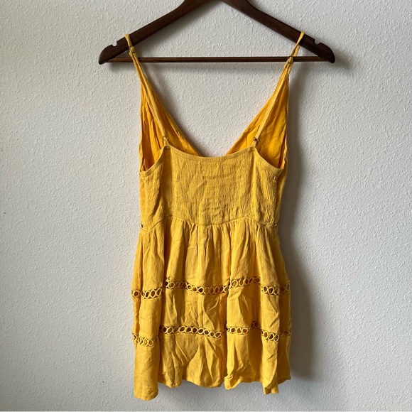 Hello Molly Yellow Lace Spaghetti Strap Festival Party Summer Romper - Picture 4 of 4
